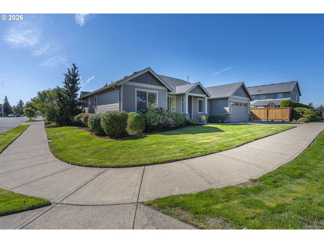 387 Ne 22ND Ave, Canby, OR 97013