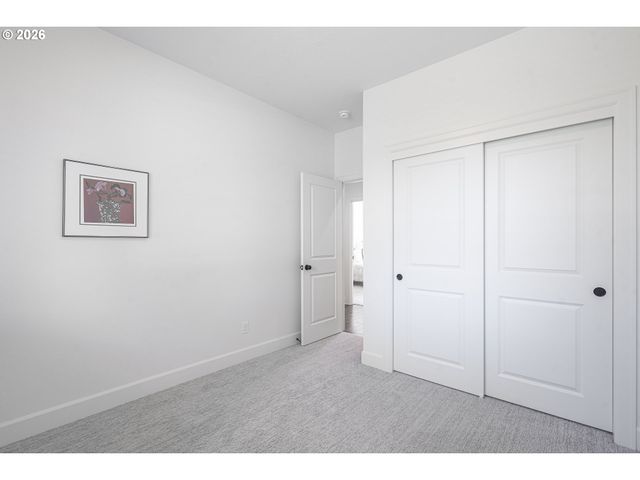 387 Ne 22ND Ave, Canby, OR 97013