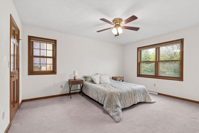 2108 S MATTHIAS STREET, Appleton, WI 54915