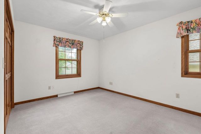 2108 S MATTHIAS STREET, Appleton, WI 54915