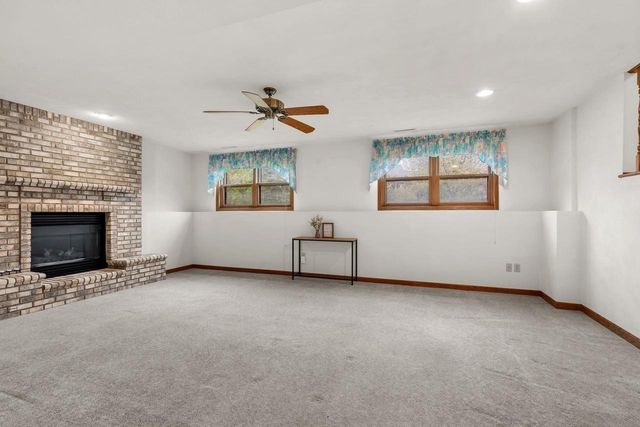 2108 S MATTHIAS STREET, Appleton, WI 54915