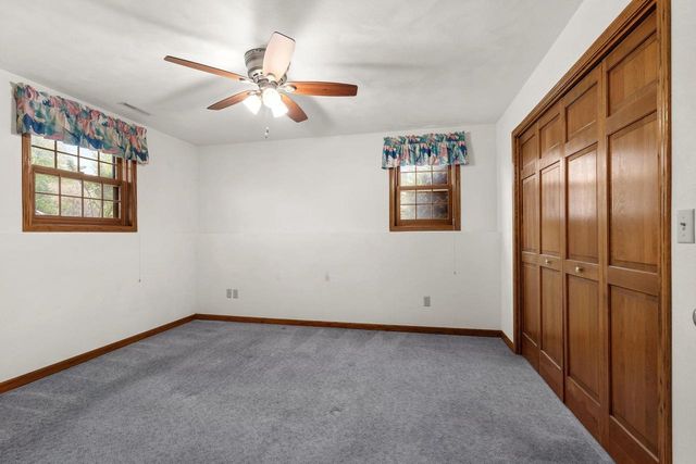 2108 S MATTHIAS STREET, Appleton, WI 54915