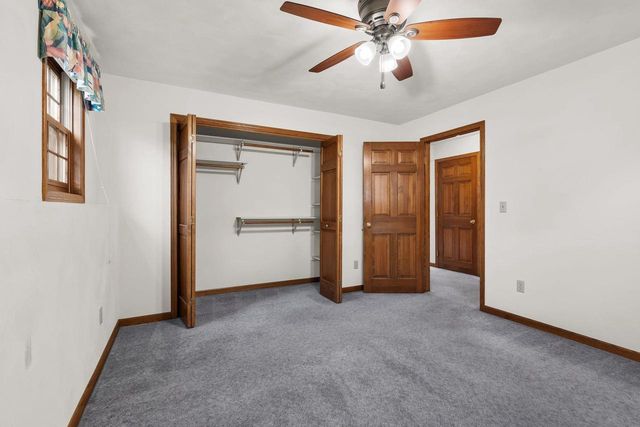 2108 S MATTHIAS STREET, Appleton, WI 54915