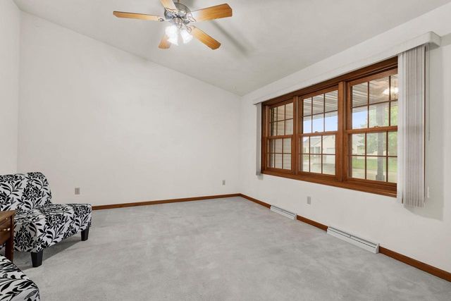 2108 S MATTHIAS STREET, Appleton, WI 54915