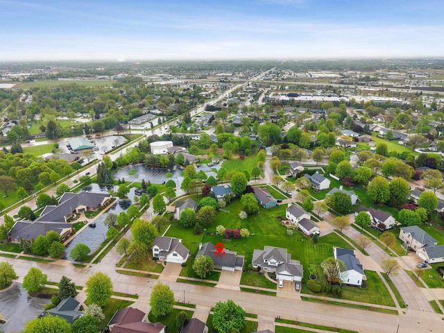 2108 S MATTHIAS STREET, Appleton, WI 54915