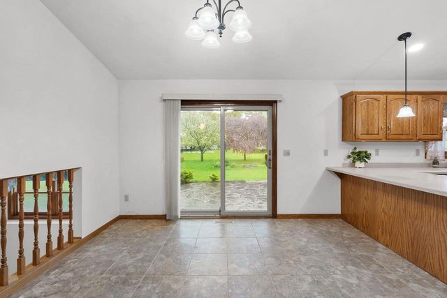 2108 S MATTHIAS STREET, Appleton, WI 54915