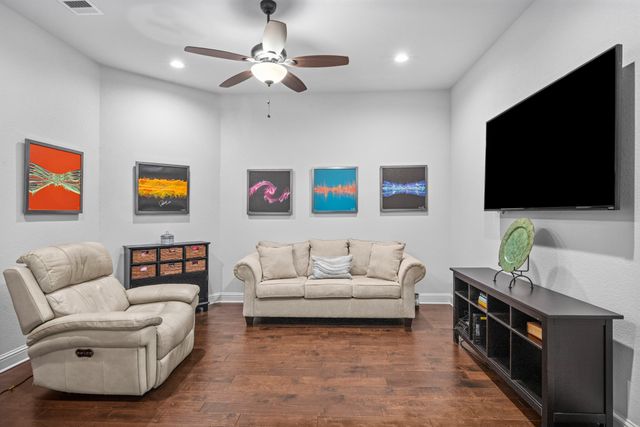 834 Rustic Trail, Midlothian, TX 76065