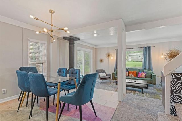 6900 W 72nd Terrace, Overland Park, KS 66204