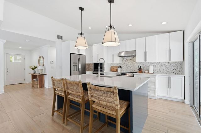 3052 HERON PLACE, Clearwater, FL 33762