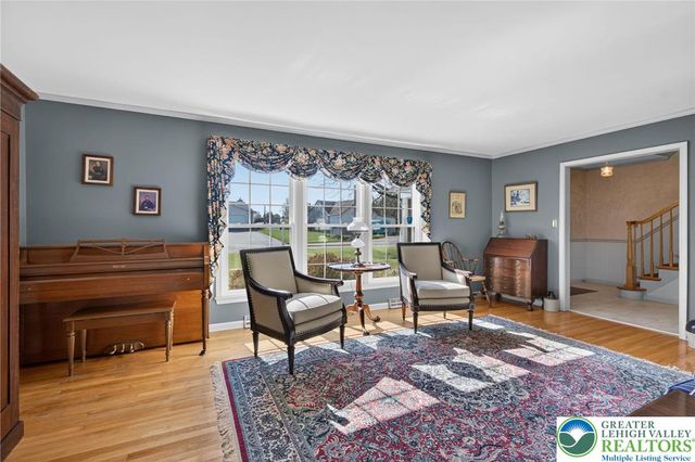 1078 Hill Drive, Lower Macungie Twp, PA 18103