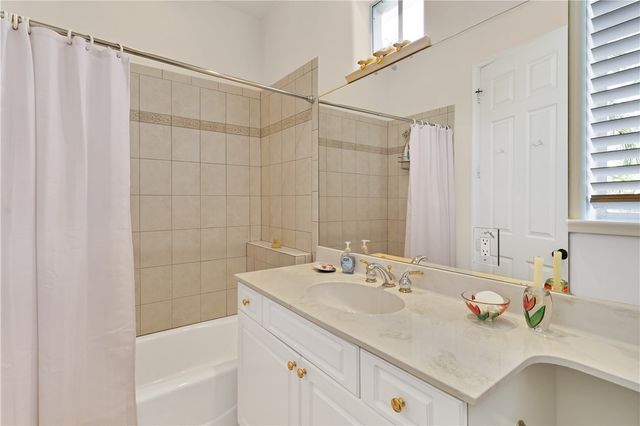 5065 Saint Josephs Island Lane NA, Vero Beach, FL 32967