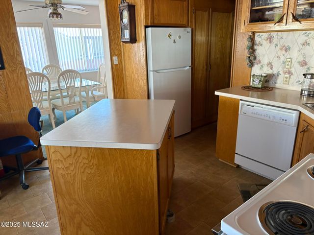 5809 W Rocking Cir Street, Tucson, AZ 85713