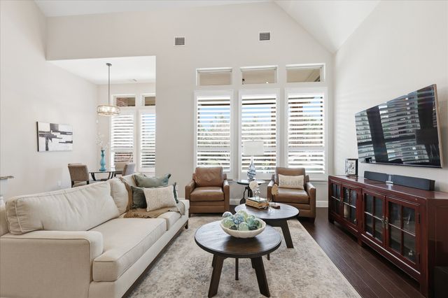 2352 Stallion Street, Carrollton, TX 75010