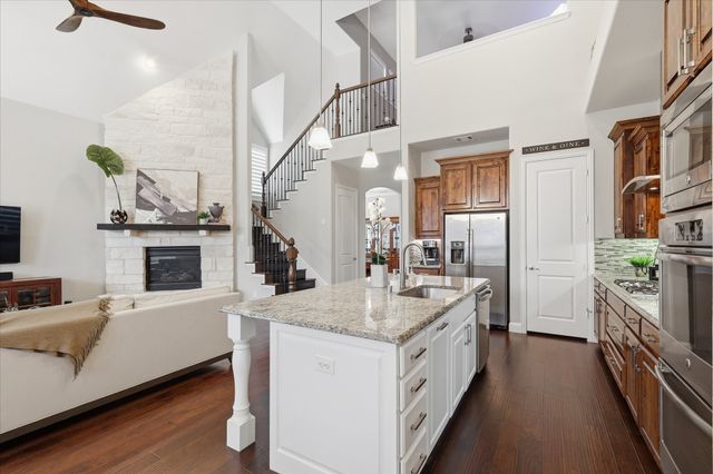 2352 Stallion Street, Carrollton, TX 75010