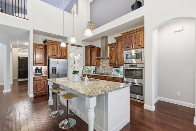 2352 Stallion Street, Carrollton, TX 75010