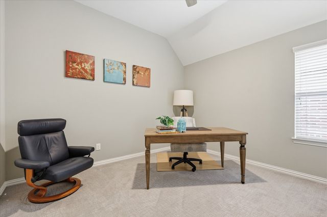 2352 Stallion Street, Carrollton, TX 75010