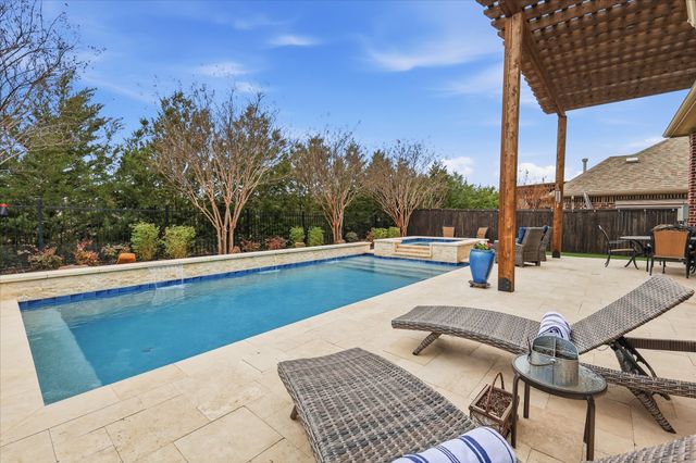 2352 Stallion Street, Carrollton, TX 75010