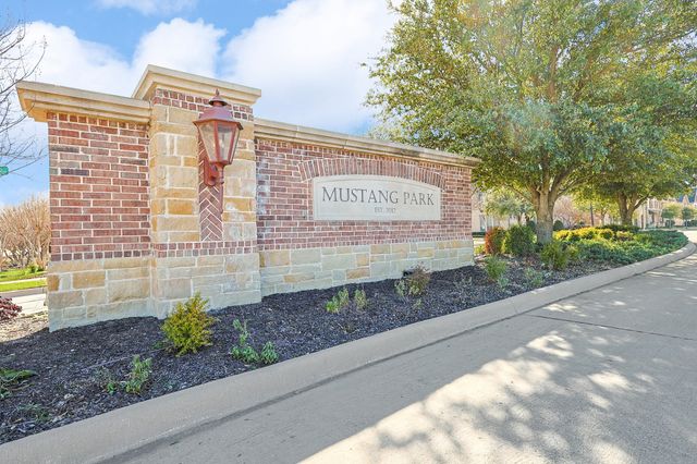 2352 Stallion Street, Carrollton, TX 75010