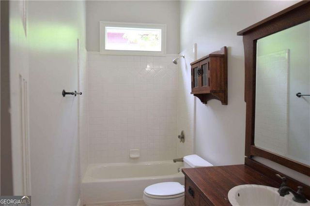 242 Dodd Avenue SW, Atlanta, GA 30315