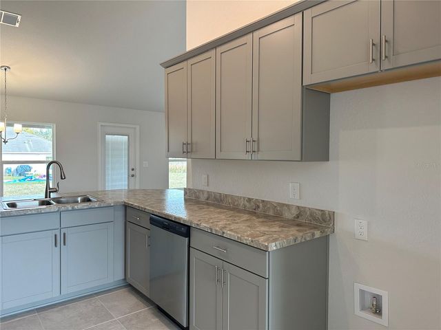 5 CEDAR TRACE LANE, Ocala, FL 34472