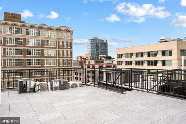 2316 SANSOM ST, Philadelphia, PA 19103