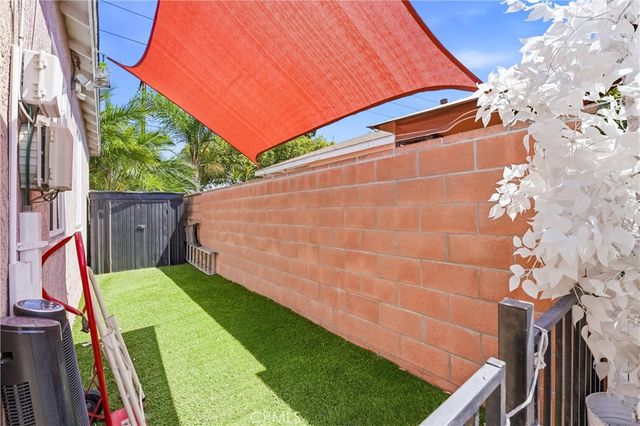 11306 Rosecrans Avenue, Norwalk, CA 90650