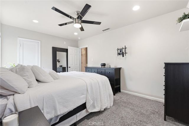 11306 Rosecrans Avenue, Norwalk, CA 90650
