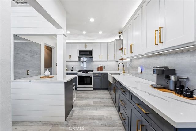 11306 Rosecrans Avenue, Norwalk, CA 90650
