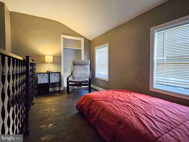 1212 N KING ST, Wilmington, DE 19801