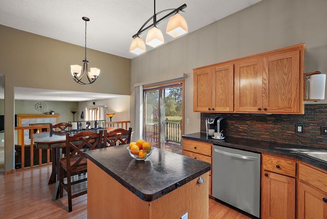 11721 139th Avenue N, Dayton, MN 55327
