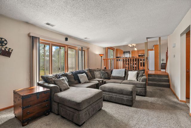11721 139th Avenue N, Dayton, MN 55327