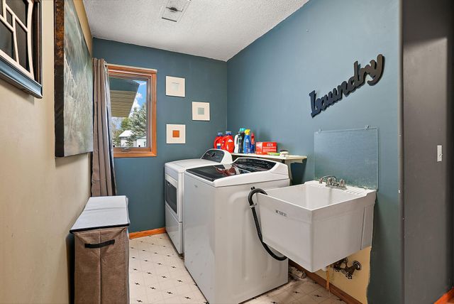 11721 139th Avenue N, Dayton, MN 55327