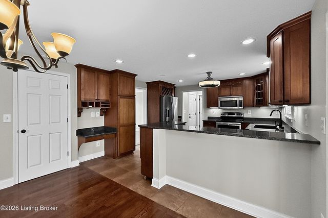 376 Gene St, Mt Washington, KY 40047