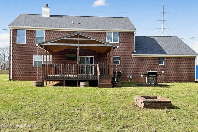 376 Gene St, Mt Washington, KY 40047
