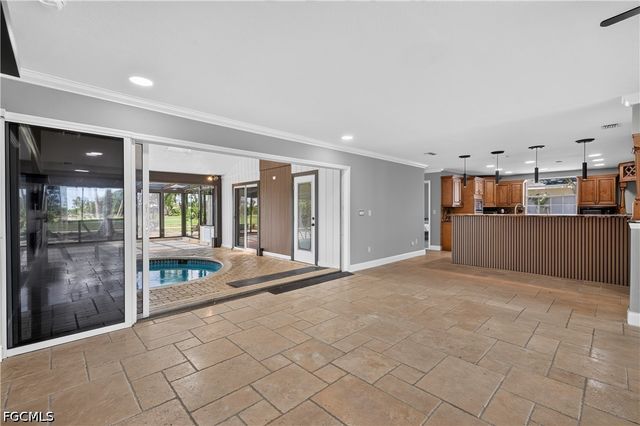 1229 SW 21st TER, Cape Coral, FL 33991