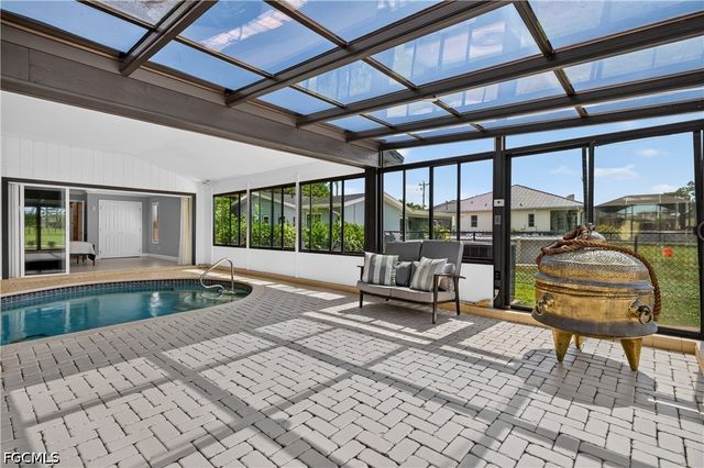 1229 SW 21st TER, Cape Coral, FL 33991