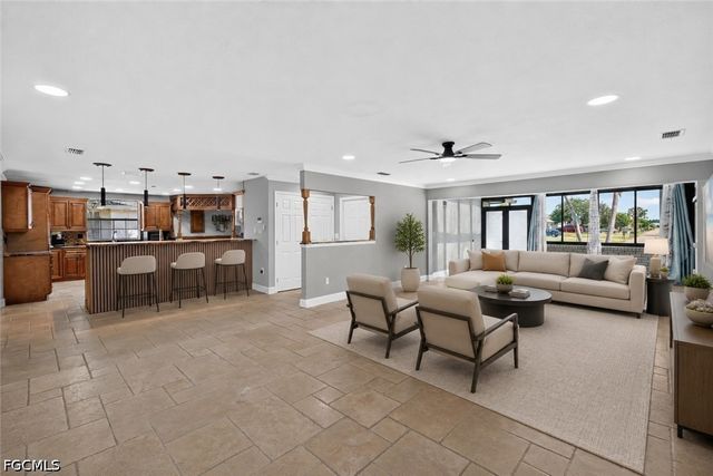 1229 SW 21st TER, Cape Coral, FL 33991