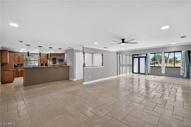 1229 SW 21st TER, Cape Coral, FL 33991