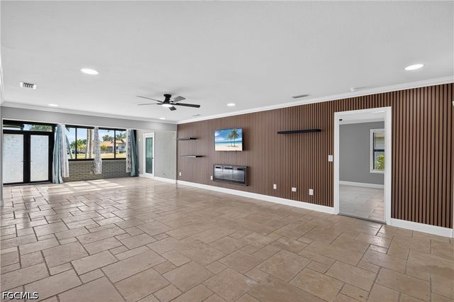 1229 SW 21st TER, Cape Coral, FL 33991