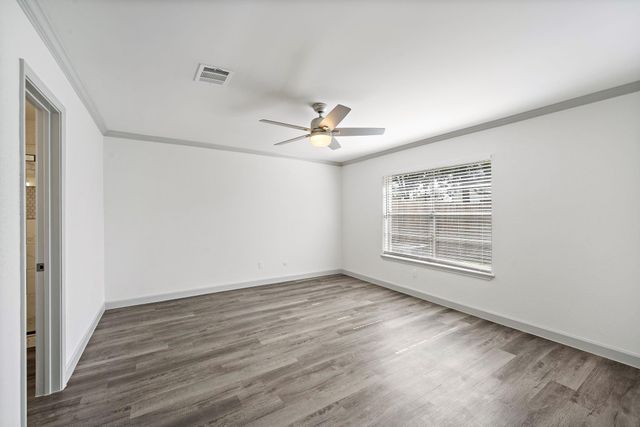 1714 Huge Oaks Street, Houston, TX 77055