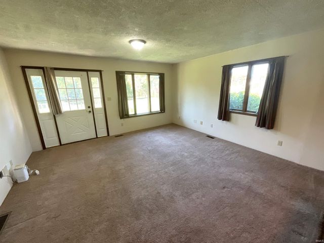 3333 Patricksburg Road, Spencer, IN 47460