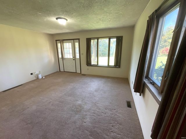 3333 Patricksburg Road, Spencer, IN 47460