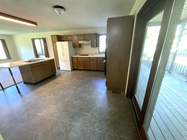 3333 Patricksburg Road, Spencer, IN 47460
