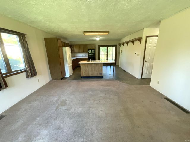3333 Patricksburg Road, Spencer, IN 47460