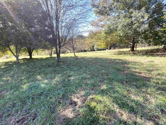 3333 Patricksburg Road, Spencer, IN 47460