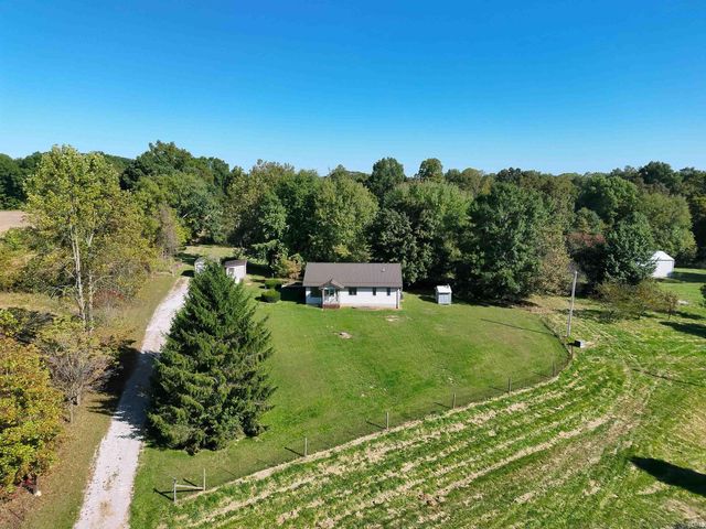 3333 Patricksburg Road, Spencer, IN 47460