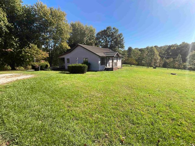 3333 Patricksburg Road, Spencer, IN 47460