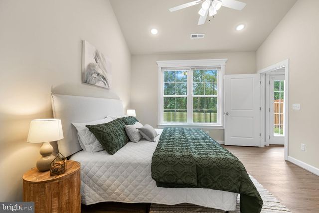 5711 FINLEY ROSE CT, Fredericksburg, VA 22407