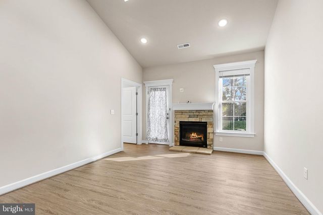 5711 FINLEY ROSE CT, Fredericksburg, VA 22407