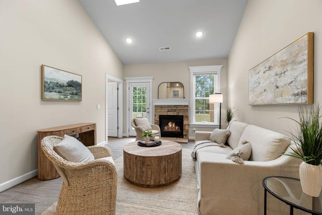 5711 FINLEY ROSE CT, Fredericksburg, VA 22407